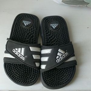 Kids Adidas slides